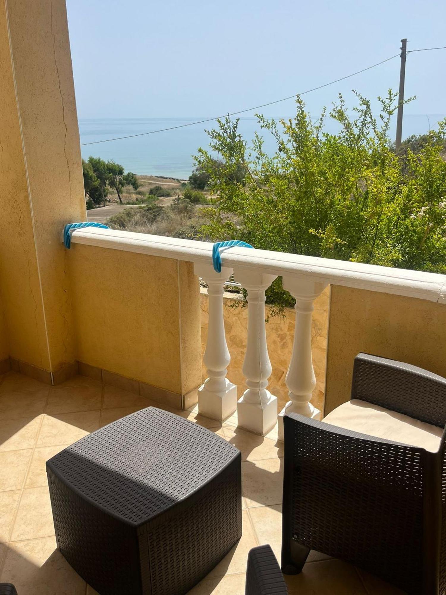 Al Faro Bed & Breakfast Realmonte Exterior foto